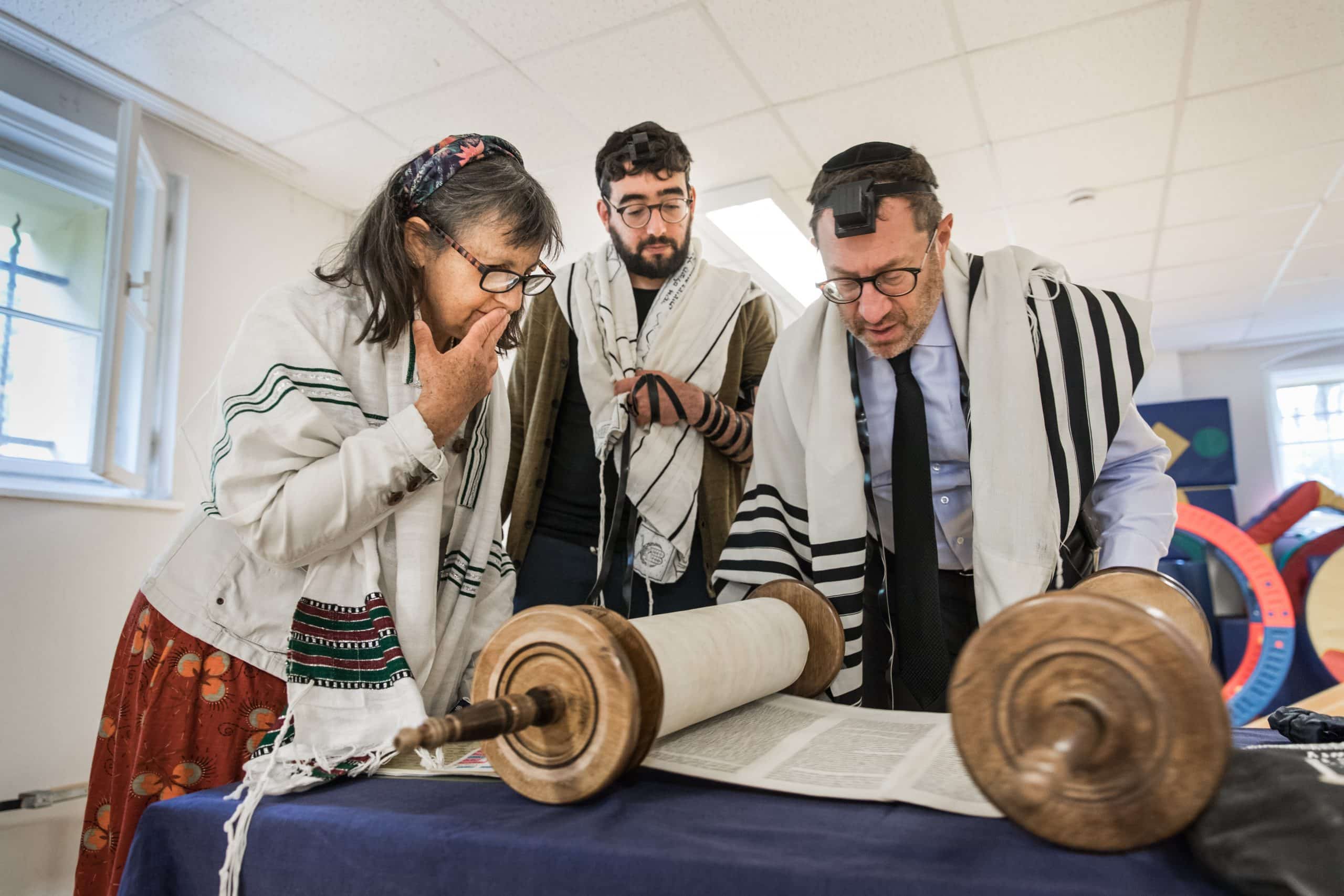 Thorah reading Zacharias Frankel College 2022