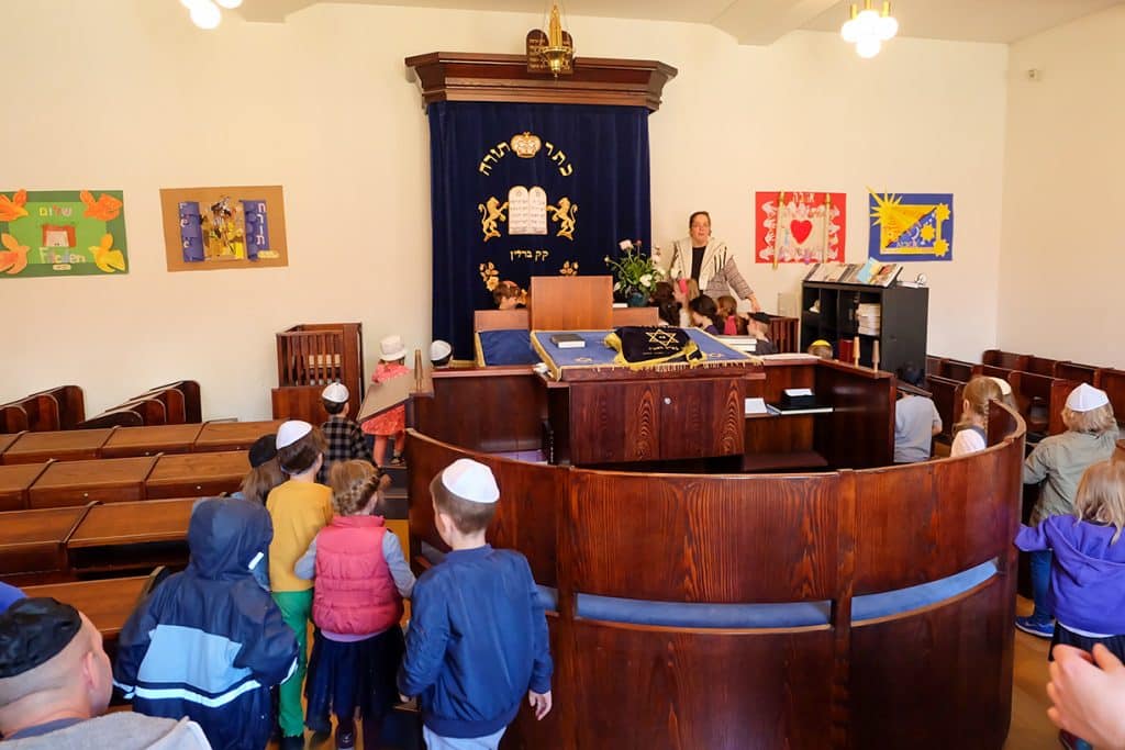 Masorti Kita Gruppe besucht die Synagoge Oranienburger Straße © Masorti Kitas